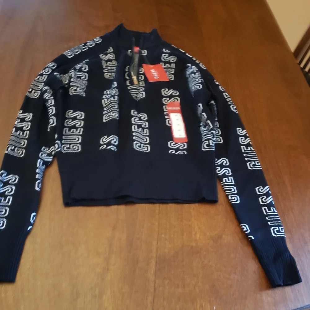 Guess - Picture 2 of 4